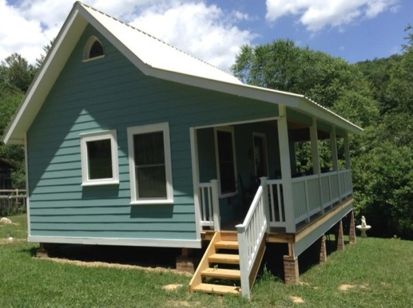 Couple Build 384 Sq Ft Tiny Country Cottage - 384 SQ FT Tiny House Plans