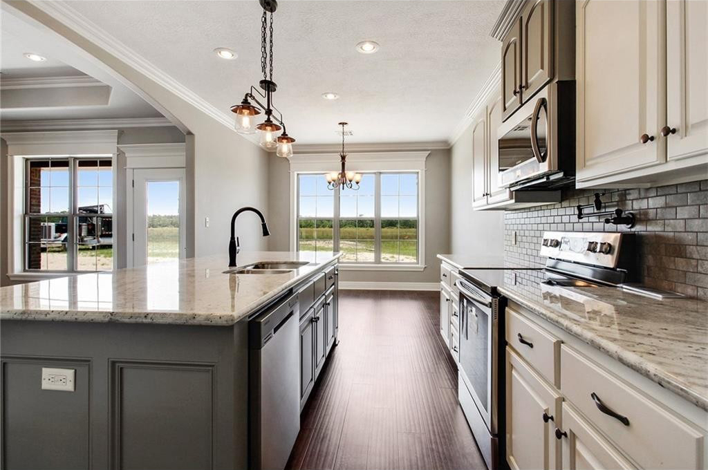 French Country Plan 1 800 Square Feet 3 Bedrooms 2 5 Bathrooms 041  - 1800 SQ FT French Country House Plans